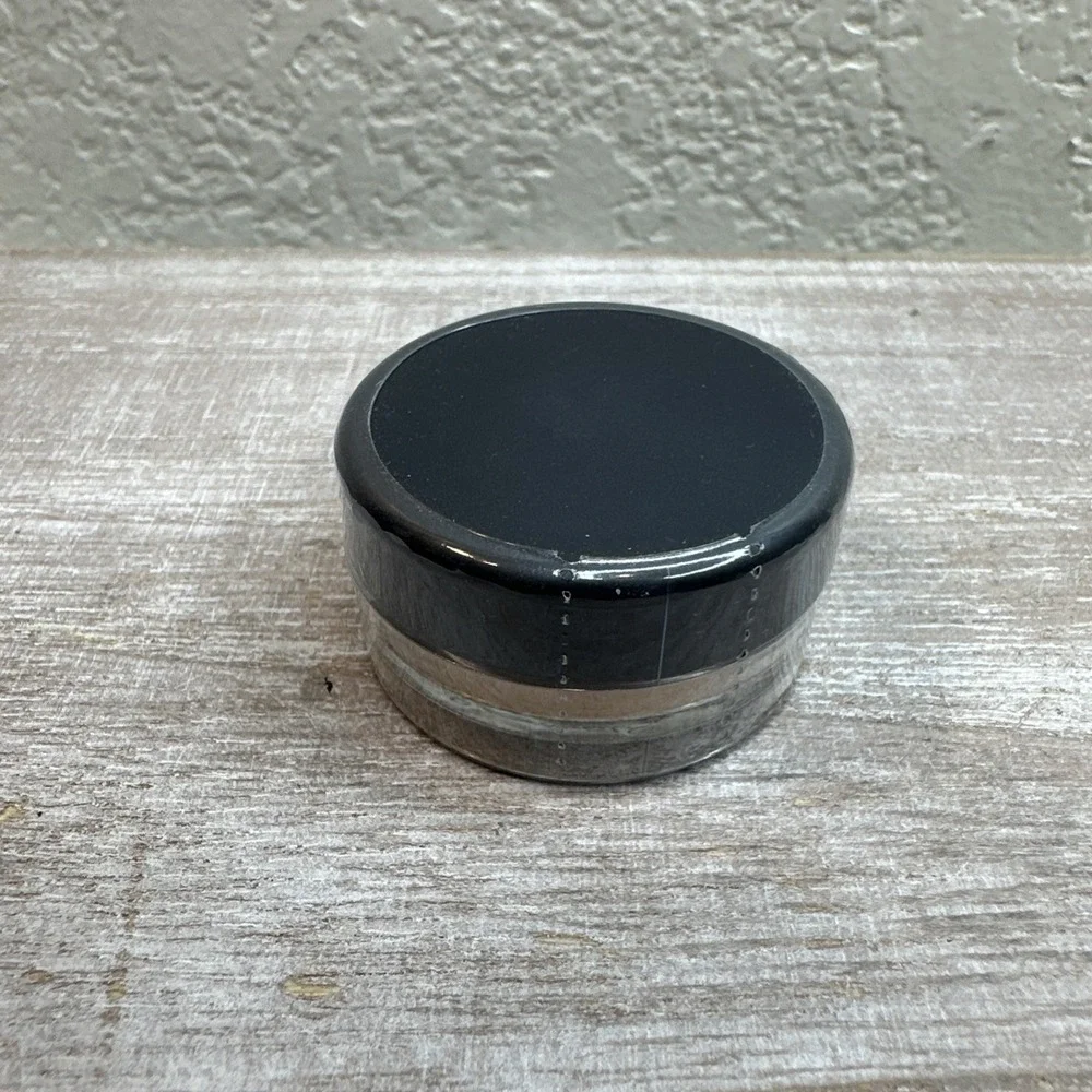 $24 🌙 bareMinerals Bare Escentuals Eyecolor - Antique Pearl BRAND NEW SEALED‎